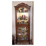 Jasper Cabinet Co Model 533-2, Olde FRTWD/Gold Curio Cabinet, Lighted, Glass Shelves, 2 Door With Ke