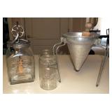 Daisy #40 Butter Churn With Screen, Strainer With Wood Pestal And Ball Qt. Jars