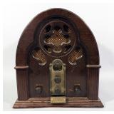 Thomas Collectors Edition Cathedral AM/FM Radio With Cassette Deck, Model 317, Powers Up