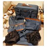 Jaguar 4 - Piece Matching Luggage Set Including 2 TV Guide Totes