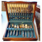 WM Rogers Silver Plate Flatware Set In Tarnish Resistant Case, Setting For 8 With Serving Pieces