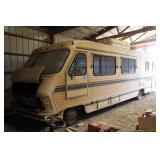 1986 Gulfstream Coach Sun Sport RV Vin#1GBKP37W733304819, 32,076 Miles, Sleeps 6 Includes Kitchen An