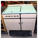 Vintage Porcelain And Enamel Gas, Kitchen Range Ready For Restoration, 35"H x 34"W x 21"D