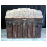 Large Wood Stave Camel Top Trunk