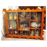 Decorative Shadow Box With Glass front Figurines Included Are Ceramic Robins, Cardinal, Victorian La