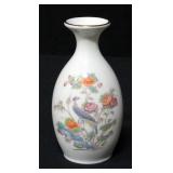 Wedgewood Porcelain Kutani Crane Pattern Vase, 5.5"H