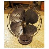 Vintage Emerson Electric Oscillating Desk Fan Model #77646-SG