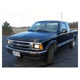1995 Chevrolet S10 Extended Cab Pickup Truck, 174,093 Miles, Built in Back Shelf, VIN# 1GCCS19ZXS819
