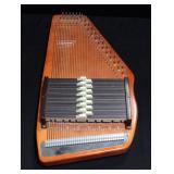 Oscar Schmidt 3 Octave Autoharp In Case