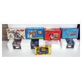 Diecast 1:24 Cartoon Network Series, #9 Lake Speed 1998 Ford Taurus (2 Variants), Jerry Nadeau #9 19