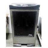 Masterbuilt 40-Inch Electric Smoker With Window, Model 20072612, Powers On