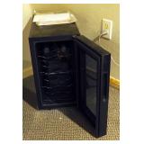 Frigidaire Thermoelectric Wine Cooler With Digital Display 18" X 10" X 20"