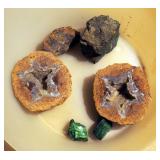 Star-shaped Geode And Rock Assortment