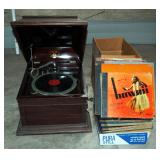 Antique Columbia Grafonola Phonograph Including Assorted Classical Records Approx Qty 50