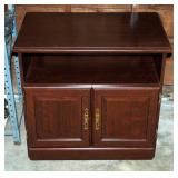 Rolling 2 Door Storage Cabinet, 28" x 30" x 19"