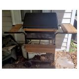 Charbroil Masterflame Gas Grill Includes Protective Cover