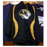 K-State And Mizzou Team Ware, Size Large, Qty 4