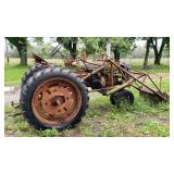 1952 IHC Henderson Manufacturing Company Tractor/Loader