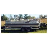 Hurricane 19 Ft I/O 4.3L General Motors V6 Deck Boat, Includes 1984 Oklahoma Trailer, GVW 6,000 Lbs