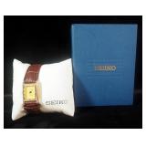 Gucci Branded Watch With Leather Band