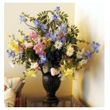 15" Ceramic Vase With Floral Bouquet