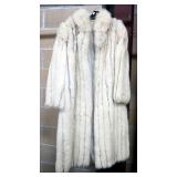 John Tappas Furs Womens Fox Coat, Size M, Lining Is Silk And Rayon