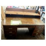 Antique Solid Wood 6 Drawer Executive Desk, Dovetail Construction - 40" x 57" x 31"