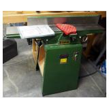Central Machinery 6" Deluxe Hand Jointer Model 599, Powers On