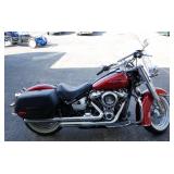 2018 Harley-Davidson FLDE Deluxe Motorcycle, V2, 1745cc, 3619 Miles, VIN # 1HD1YCJ19JC045927