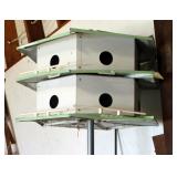 Metal Martin Birdhouse 14" x 23" x 23", Mounted To Pole, Shepherd