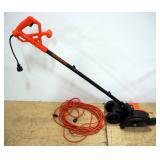 Black & Decker Corded Edger, Powers On And Extension Cord