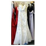 Prom Dresses Including Jessica McClintock Size 5, Studio 17 Size 4, Cindy Size Small, Ever-Pretty Si