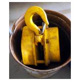 Yale 2 Ton Shop King Hand Chain Hoist, Model BT4