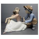 Lladro "For Me?" Porcelain Figurine No. 5454, Sculptor Regino Torrijos, 6" High
