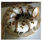Mikasa Strawberry Festival Dinnerware, 12 Place Setting Including Plates, Bowls, Cups, Saucers, Grav