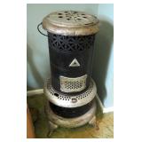 Antique Perfection Smokeless Oil Heater, 24" Tall