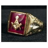 10K Gold Red Glass Masonic Ring, Size 9-1/4, 8 g Total Weight
