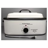 Hamilton Beach 18 qt Roaster Oven No. 32180, In Box, Powers On