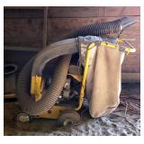 Cub Cadet Self-Propelled Gas Powered Chipper/Shredder/Vacuum, Model CSV260
