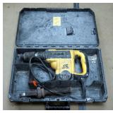 DeWalt 1 9/16 Splite Rotary Hammer D25553 In Carrying Case