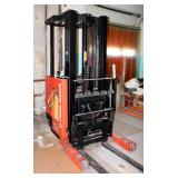 Prime Mover Electric Fork Lift Model RR30C, 2125 Hours