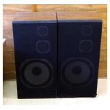 Toshiba 3 Way Speaker System Model SS-330, Qty 2