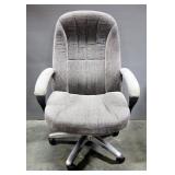 Bassett Office Chair Model 580-380-01-380, Rolls, Swivels, Tilts, Adjustable Height