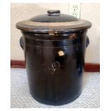 Antique 6 Gallon Pottery Crock With Lid, 15.5in Tall