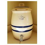 Robinson Ransbottom Pottery Number 2 Beverage Dispenser With Lid