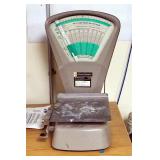 Pitney-Bowes Model 0051 Postage Scale