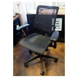 Adjustable Rolling Office Chair With Mesh Seat And Back