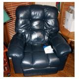 Lay-Z-Boy Recliner, 43" x 40" x 37"