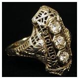 18K Gold Ring With 3 Clear Stones, Size 5-1/4, Approx 2.7 g Total Weight