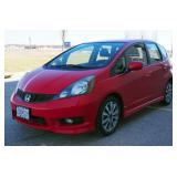 2013 Honda Fit Passenger Car, VIN # JHMGE8H51DC015320, Odometer Shows 012341